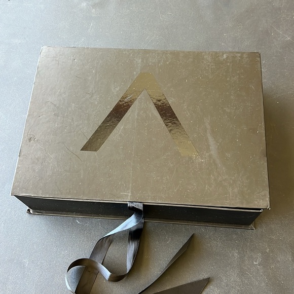 🦄EXTREMELY RARE!🔮AYAI ARE YOU AM I LILT💣PANTS SIZE MEDIUM. NWT/BOX! - Picture 9 of 9